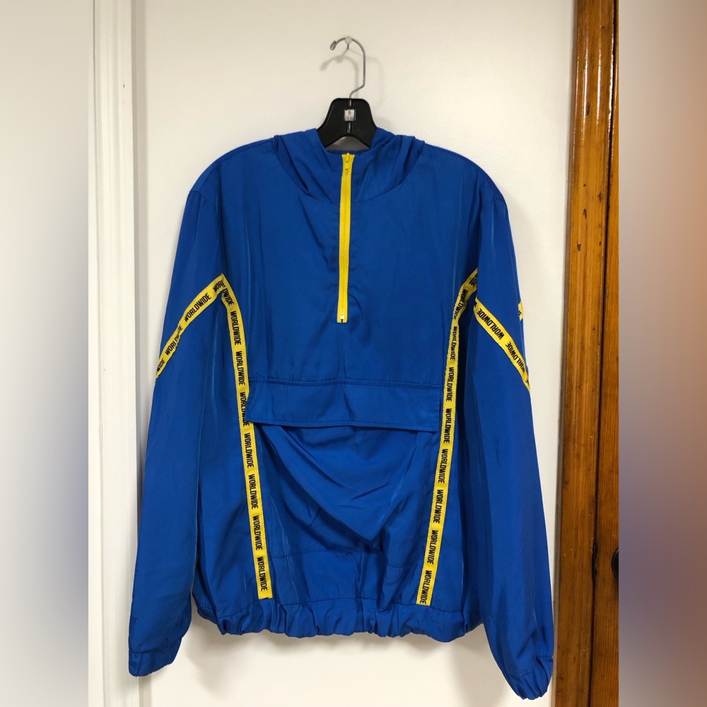 Forever 21 Men's Jacket size Medium color Blue and yellow
